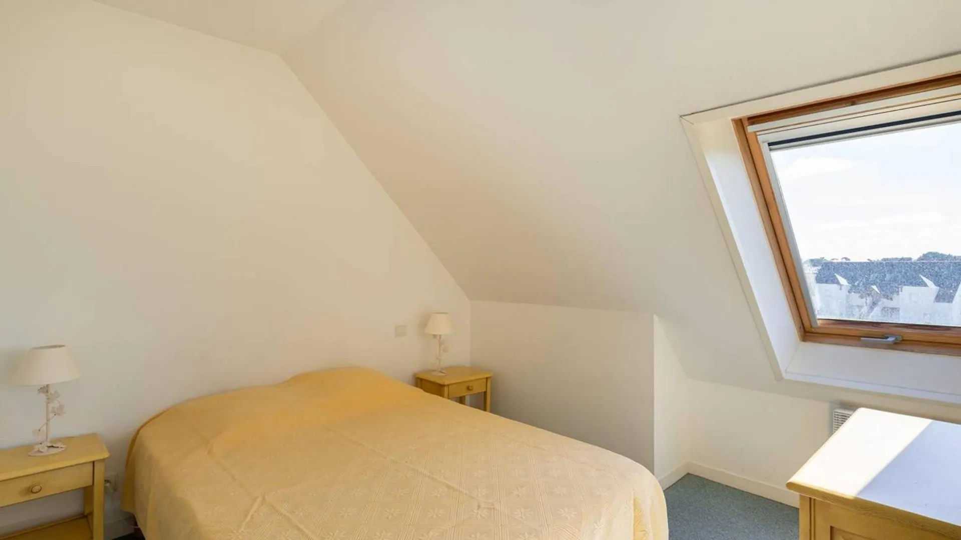 Appartement Duplex 50M² A Carnac Avec Piscine Chauffee, Proche Plages Pour 6 Personnes - Fr-1-477-63
